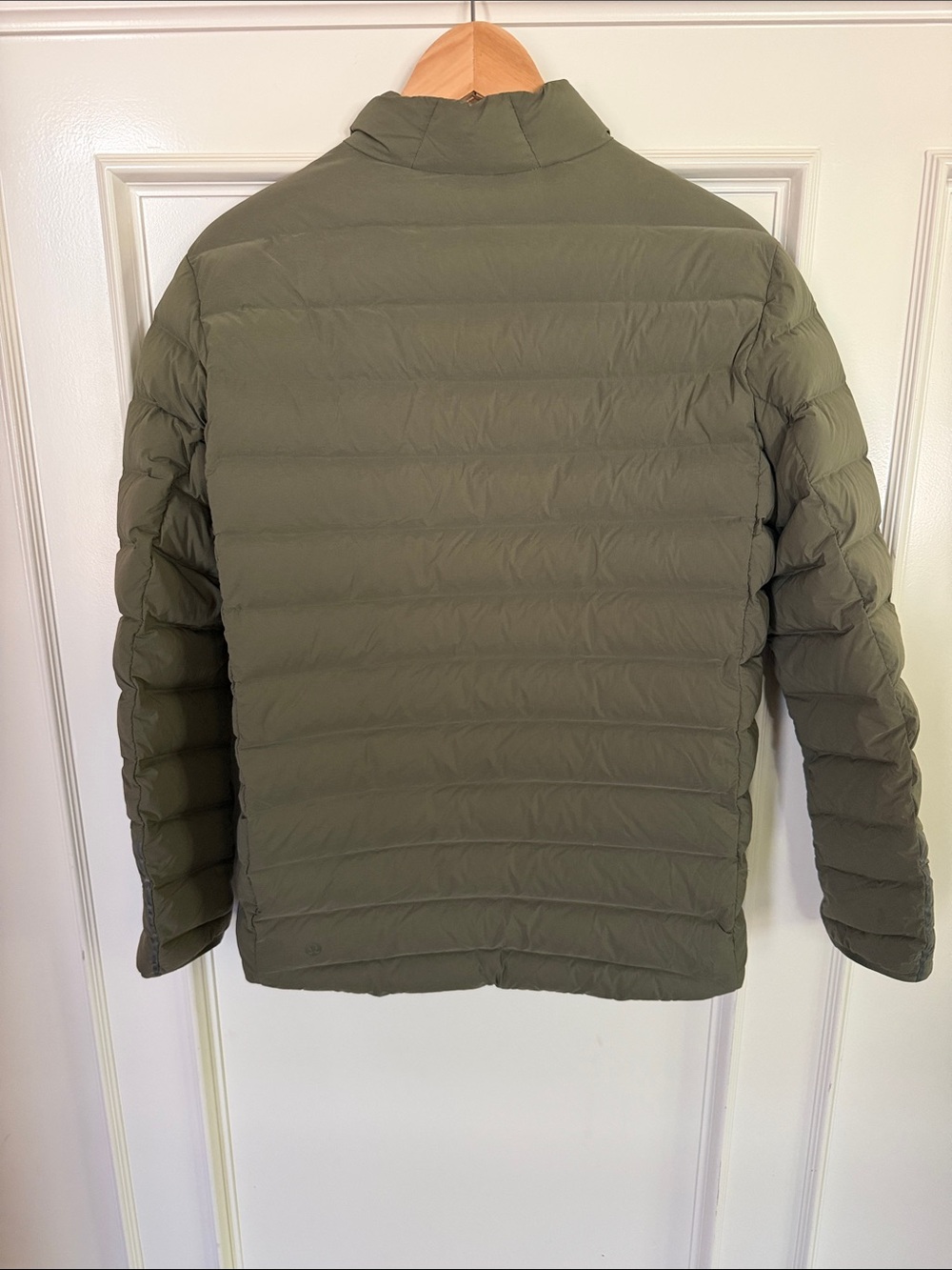 Lululemon navigation down jacket - Picture 2 of 6